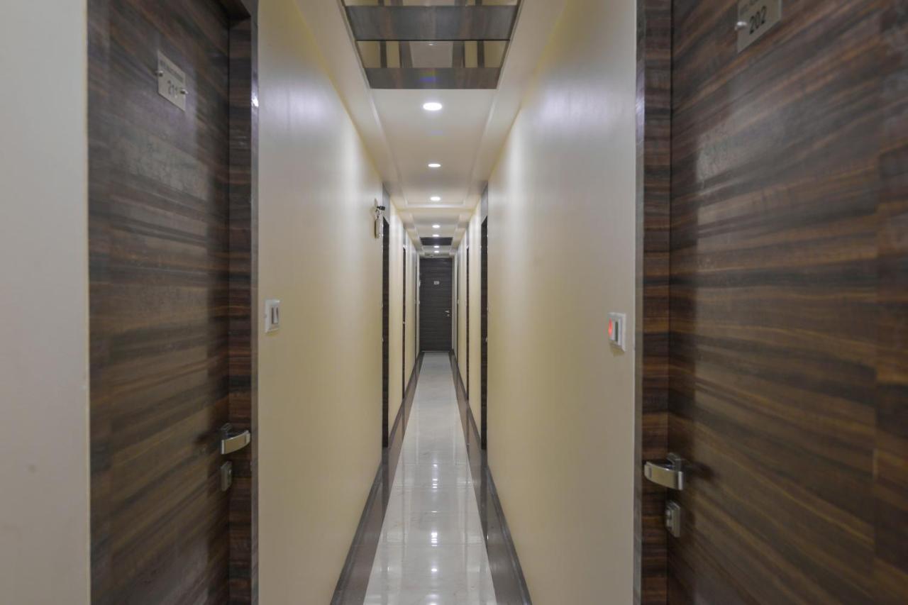Hotel Palace Residency Near Lokmanya Tilak Terminus Mumbai Kültér fotó
