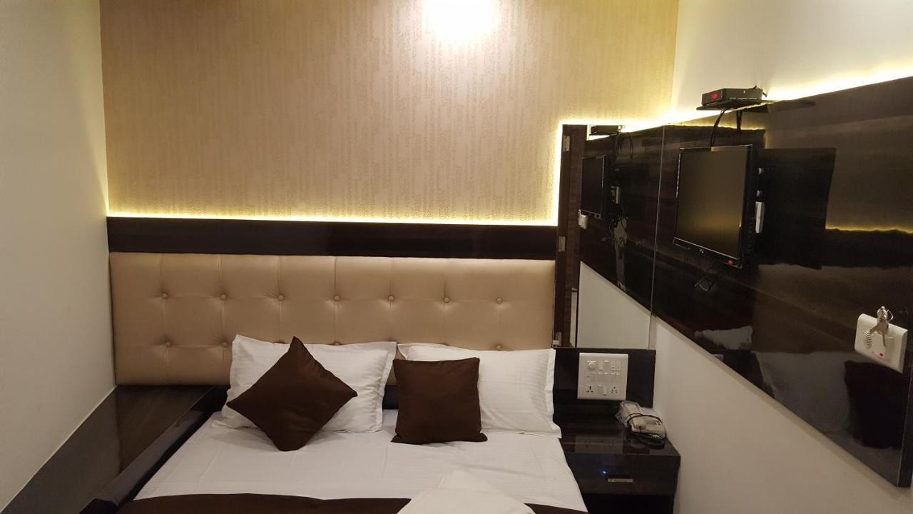 Hotel Palace Residency Near Lokmanya Tilak Terminus Mumbai Kültér fotó