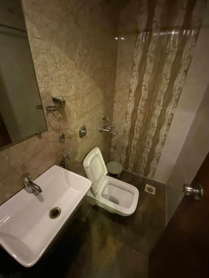 Hotel Palace Residency Near Lokmanya Tilak Terminus Mumbai Kültér fotó