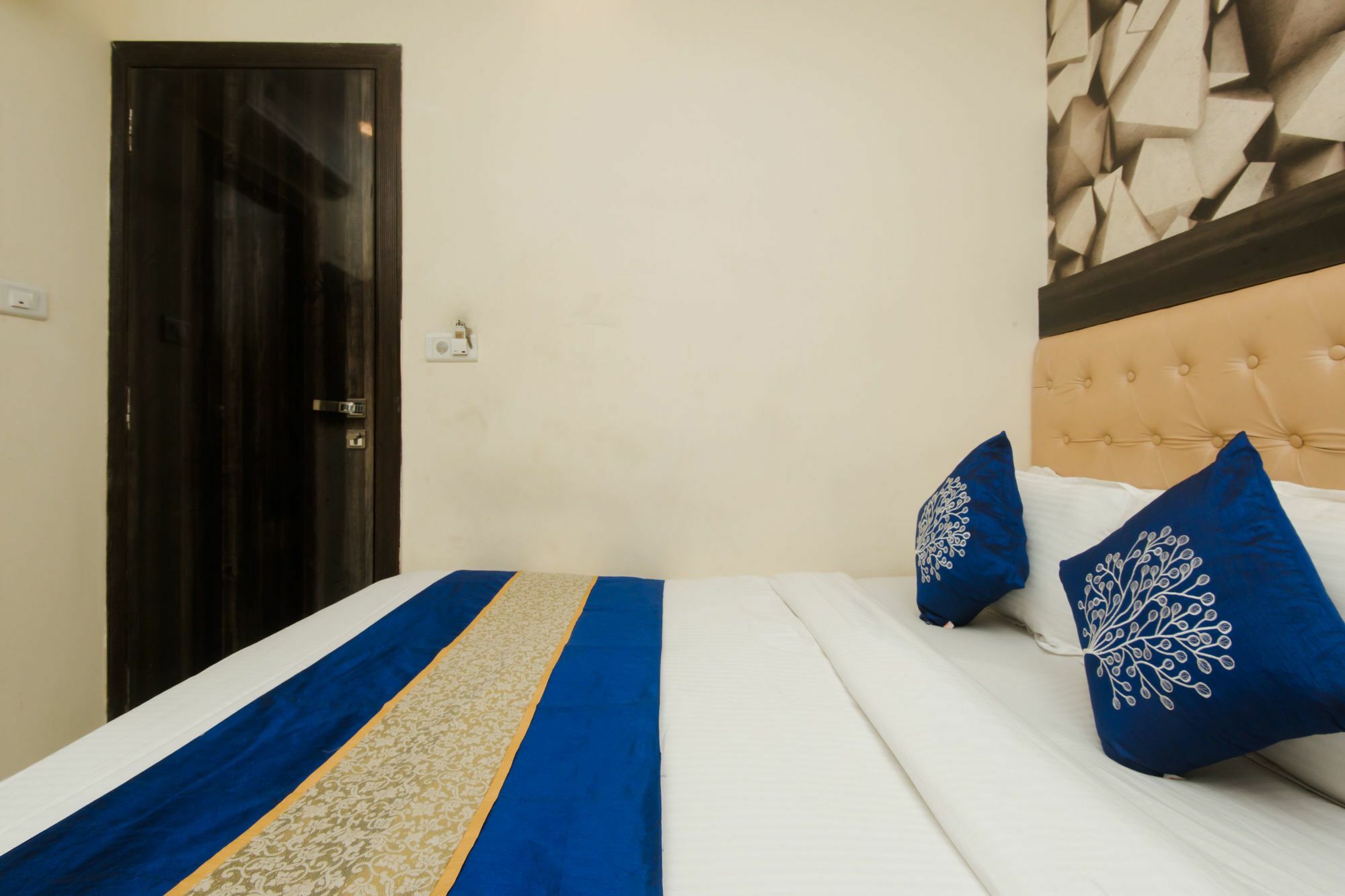 Hotel Palace Residency Near Lokmanya Tilak Terminus Mumbai Kültér fotó